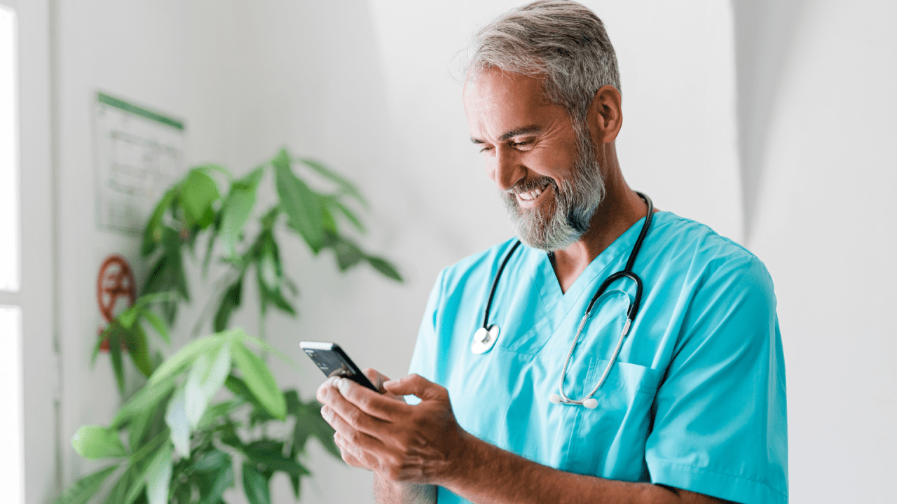 Unlocking the Power of Digital Presence: Top Tips for Doctors to Flourish Online!